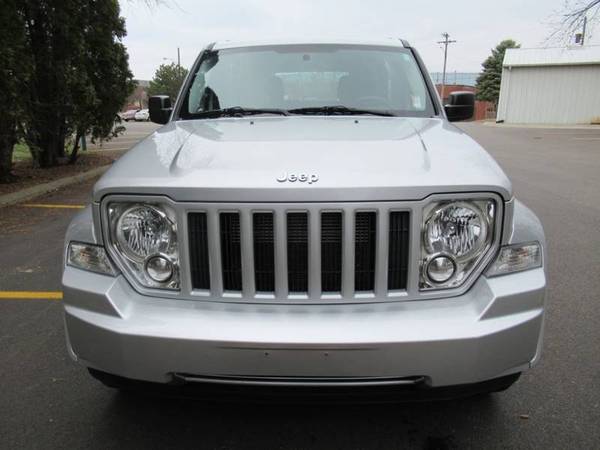 2012 Jeep Liberty Sport 4x4 4dr SUV for sale in Bloomington, IL – photo 13