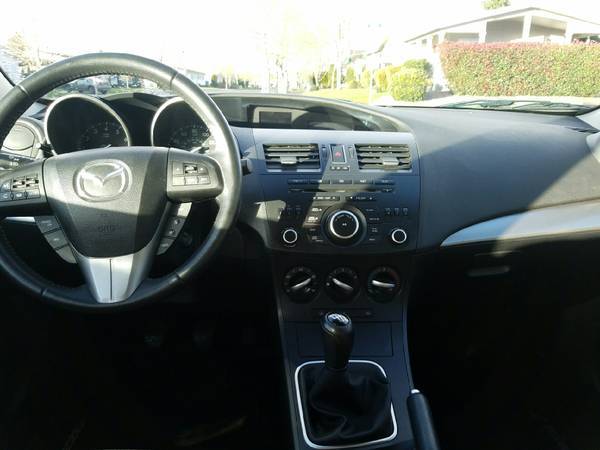 2012 Mazda 3 SkyActive 4 door Sedan for sale in McMinnville, OR – photo 3
