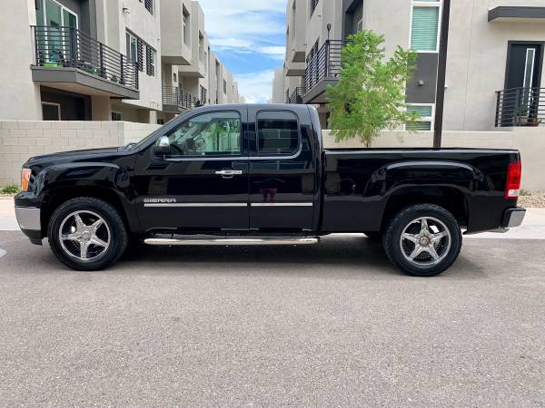 2013 GMC Sierra V8 Ext Cab only 88K mi! Needs nothing, Lots new, Clean for sale in Mesa, AZ – photo 3