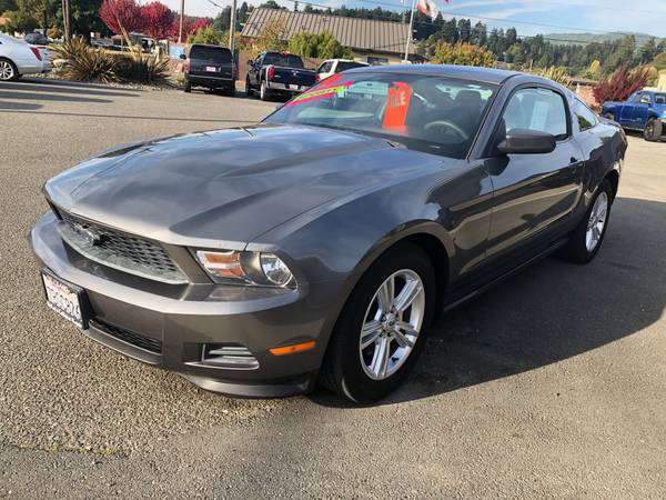 2011 Ford Mustang V6 Premium Coupe for sale in Fortuna, CA – photo 2