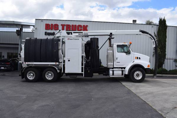 2009 Sterling LT9500 Super Products Mud-Dog Hydro-Excavation Truck -... for sale in Fontana, TN – photo 5
