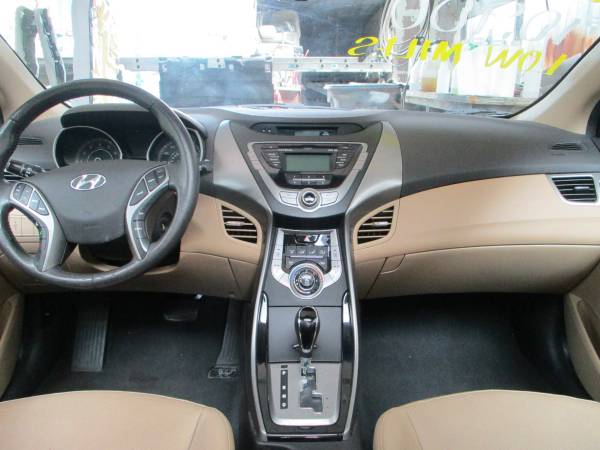 2013 Hyundai Elantra Limited Low Mileage Loaded - - by for sale in Greenville, SC – photo 6