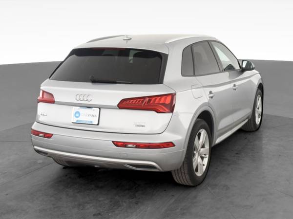 2018 Audi Q5 Premium Sport Utility 4D suv Silver - FINANCE ONLINE -... for sale in Chicago, IL – photo 10