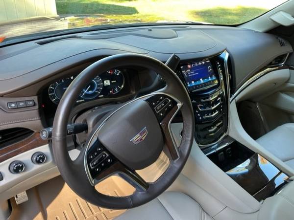 2017 Cadillac Escalade Platinum SUV for sale in Hudson, NH – photo 6