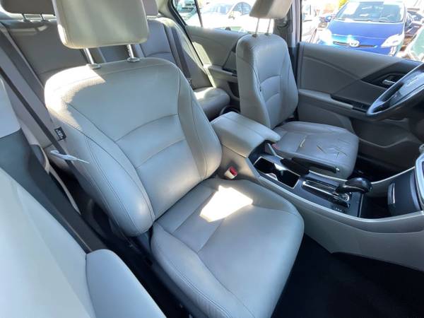 2015 Honda Accord EX-L V6, 97K, ONE OWNER CARFAX CERTIFIED, WELL SER for sale in Phoenix, AZ – photo 17