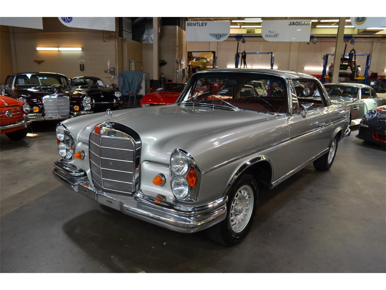 1968 Mercedes-Benz 300SE for sale in Huntington Station, NY – photo 2