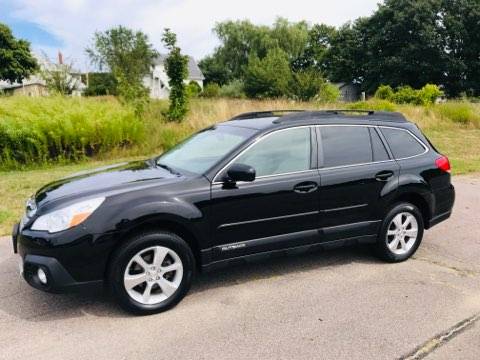 2013 Subaru Outback Limited ,Loaded great miles for sale in Kingston, MA – photo 2