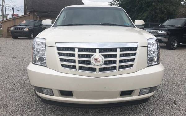 2008 CADILLAC ESCALADE AWD, HEATED LEATHER, REAR BUCKET SEATS, NICE!!! for sale in Vienna, WV – photo 8
