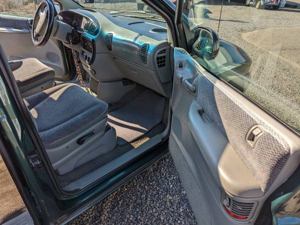 Grand Voyager SE for sale in lebanon, OR – photo 12