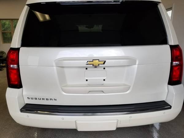 2015 Chevrolet Suburban LTZ 4WD for sale in Hudsonville, MI – photo 8
