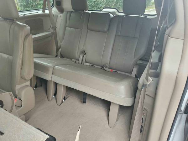 2013 Chrysler town and country L-touring for sale in Louisville, KY – photo 18