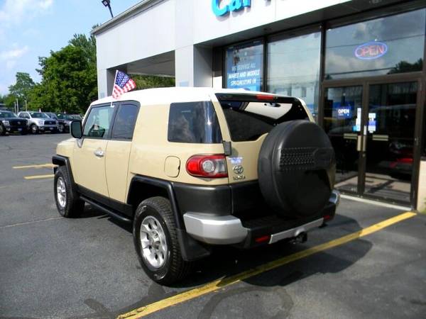 2012 Toyota FJ Cruiser 4WD 4 0L V6 HARD TO FIND SUV for sale in Plaistow, MA – photo 8