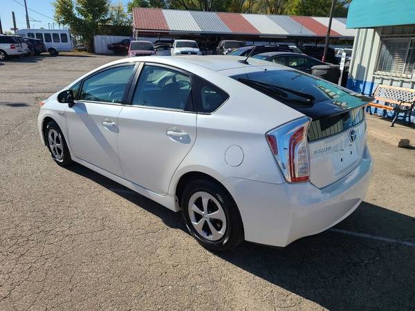 2012 Toyota Prius - - by dealer - vehicle automotive for sale in Topeka, KS – photo 4