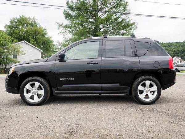 2012 Jeep Compass 4X4 Auto Air Full Power Moonroof 1-Owner for sale in West Warwick, RI – photo 6