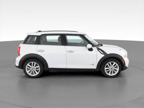 2014 MINI Countryman Cooper S ALL4 Hatchback 4D hatchback White - -... for sale in Cleveland, OH – photo 13