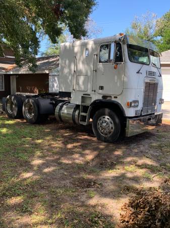 1985 semi truck Freightliner flt cabover for sale in Winter Haven, FL – photo 2