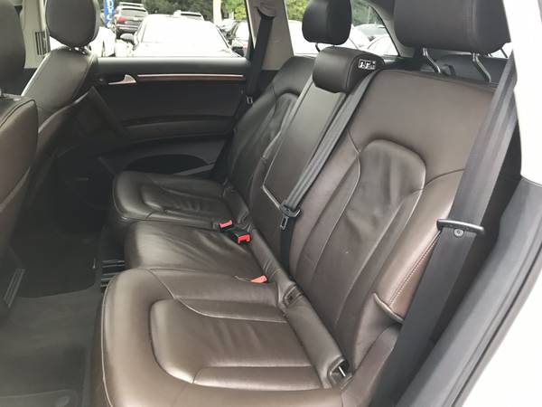 2011 Audi Q7 3.0 Premium Quattro * White *Brown Interior *No Accidents for sale in Monroe, NY – photo 17
