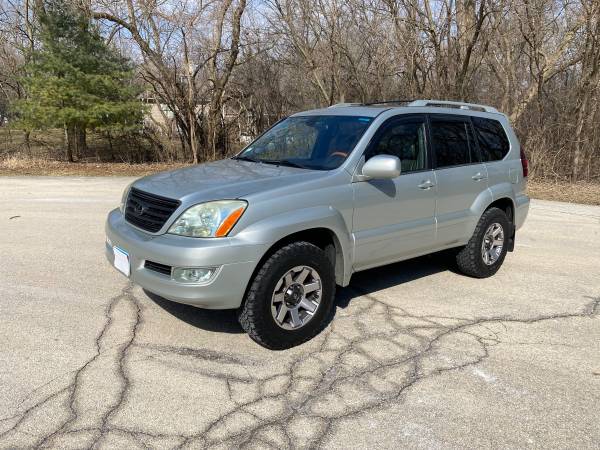 2005 Lexus GX470 for sale in Dundee, IL – photo 2