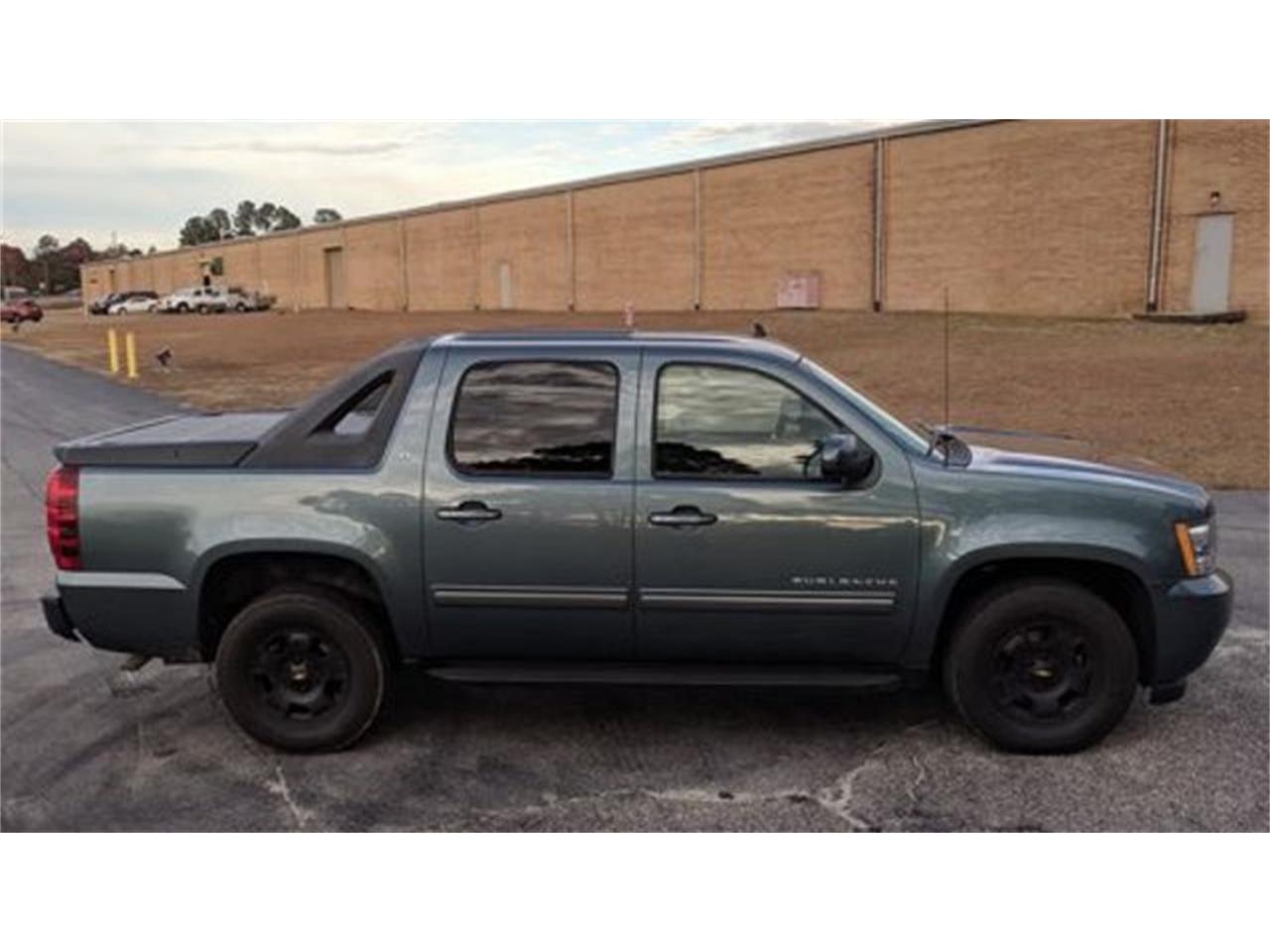 2011 Chevrolet Avalanche for sale in Hope Mills, NC – photo 10