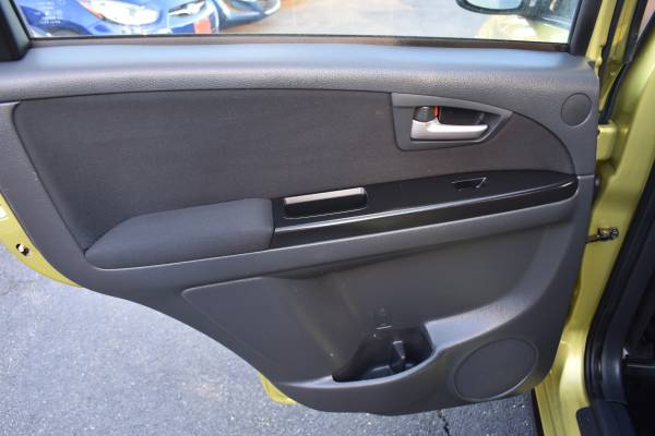 2013 Suzuki SX4 AWD - Excellent Condition - Best Deal - cars & for sale in Lynchburg, VA – photo 17