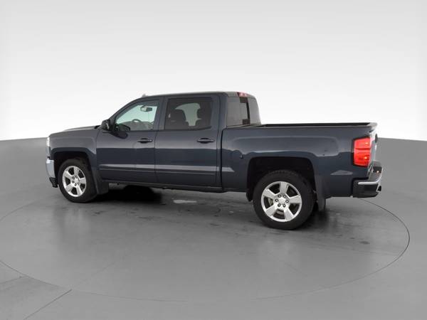 2017 Chevy Chevrolet Silverado 1500 Crew Cab LT Pickup 4D 5 3/4 ft -... for sale in Palmdale, CA – photo 6