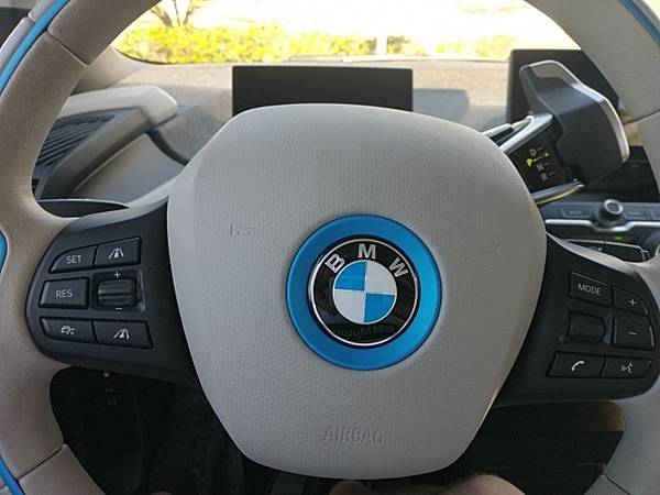 2018 BMW i3 94Ah w/Range Extender - - by dealer for sale in Kailua-Kona, HI – photo 24