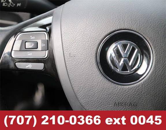 2014 *Volkswagen Touareg* SUV 3.6L - Volkswagen for sale in Santa Rosa, CA – photo 16