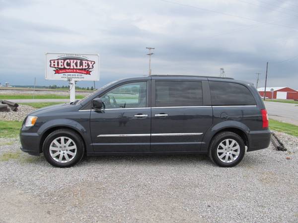 2014 CHRYSLER TOWN & COUNTRY LOWER PRICE - - by for sale in Woodburn, IN