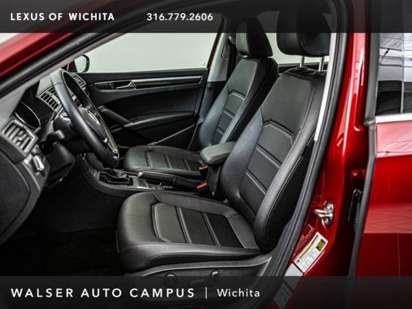 2018 Volkswagen Passat SE for sale in Wichita, KS – photo 5