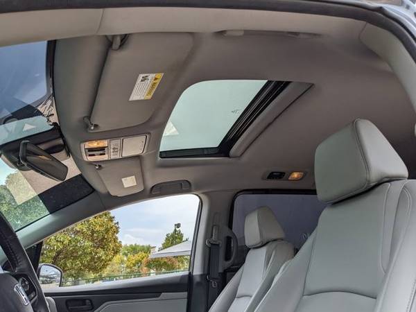 2019 Honda Odyssey Certified EX-L Minivan, Passenger for sale in Lewisville, TX – photo 17