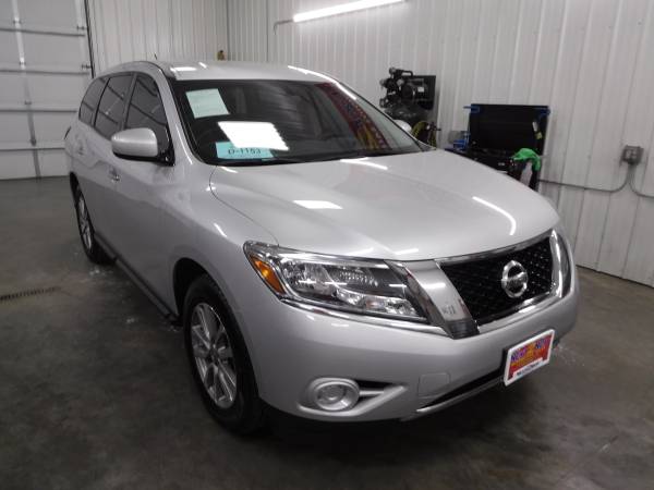 2015 NISSAN PATHFINDER for sale in Sioux Falls, SD – photo 2