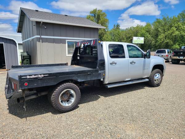 2012 GMC 3500 4X4 Dually Flat bed Duramax - - by for sale in Junction City, OR – photo 4