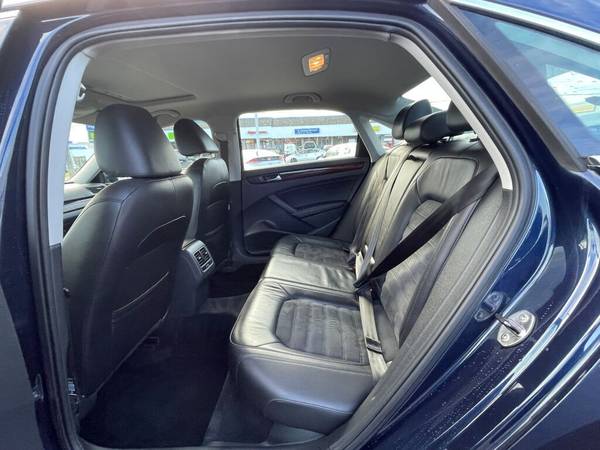 2013 Volkswagen Passat TDI SEL Premium - - by dealer for sale in Tacoma, WA – photo 17