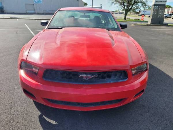 2010 Ford Mustang V6 Manual w/Only 50k Miles! Runs Great! - cars & for sale in Tulsa, OK – photo 3
