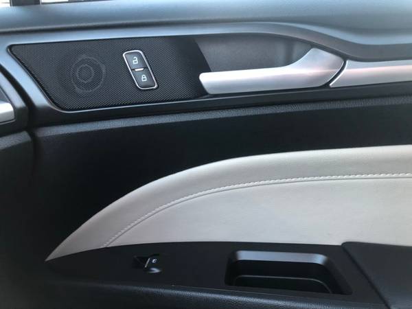 Check Out This Spotless 2018 Ford Fusion Hybrid with only 18,879 Miles for sale in Chelsea, MA – photo 21