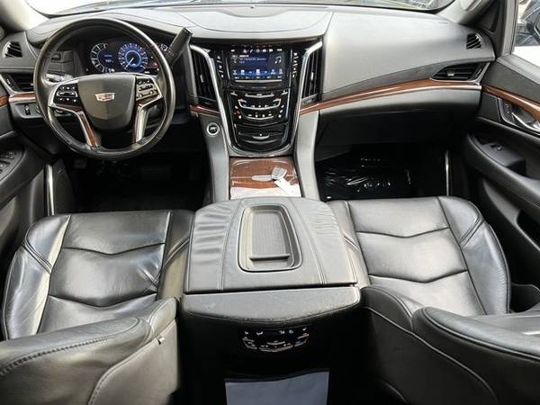 2019 Cadillac Escalade ESV Luxury - - by dealer for sale in Murfreesboro, TN – photo 10