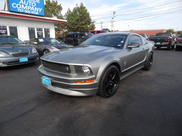 2008 FORD MUSTANG PREMIUM FASTBACK!! 5 SPEED MANUAL CLEAN CARFAX!!!!!! for sale in Norfolk, VA