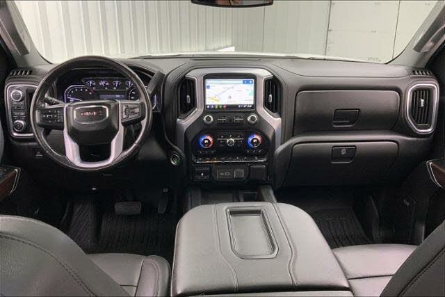 2021 GMC Sierra 1500 SLT Crew Cab 4WD for sale in Madison, WI – photo 6