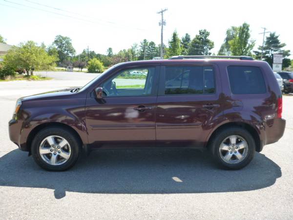 2011 HONDA PILOT EX-L 4X4 LOADED DVD LEATHER 8 PASSENGER 3RD ROW SEAT for sale in Milford, ME – photo 4