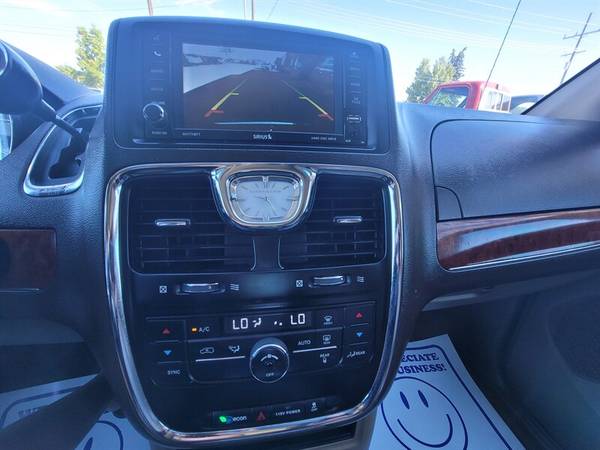 2014 Chrysler Town & Country - Loaded - - by dealer for sale in Helena, MT – photo 15