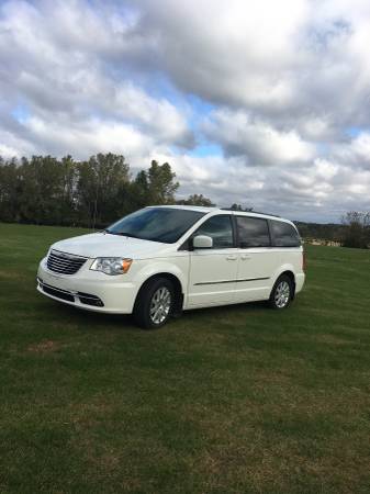 2013 Chrysler Town & Country - 79,000 miles-Great Shape for sale in Sigourney, IA – photo 7