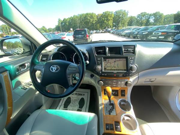 2010 Toyota Highlander Hybrid 4WD 4dr Limited (Natl) for sale in Raleigh, NC – photo 19