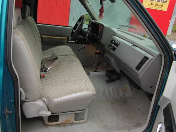 1994 GMC 4/4 PICKUP for sale in Fort Frances, MN – photo 7