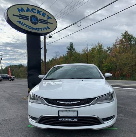 2015 Chrysler 200 Limited for sale in Round Lake, NY – photo 2