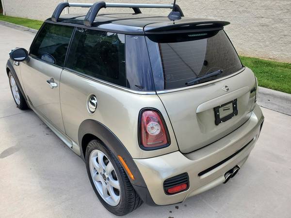 2009 Mini Cooper S - 132K - John Cooper Works Parts - 6 Speed Manual for sale in Raleigh, NC – photo 3