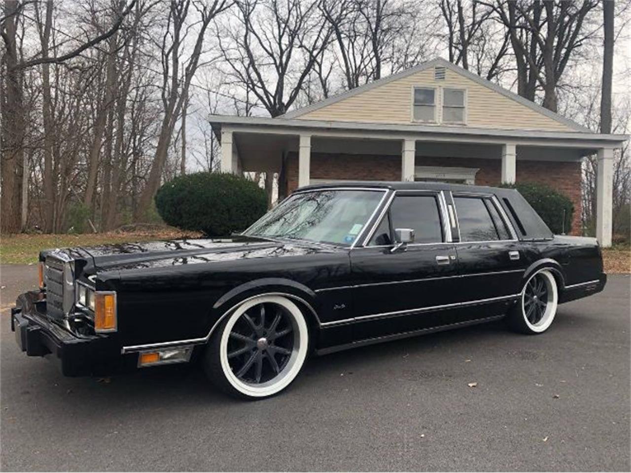 1989 Lincoln Town Car for sale in Cadillac, MI – photo 10
