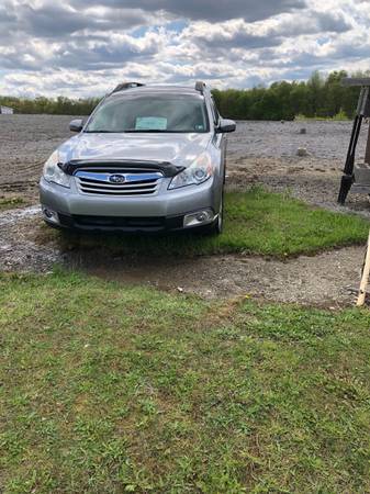 2010 Subaru Outback for sale in Butler, PA – photo 2