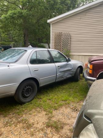 1996 Toyota Camry - cars & trucks - by owner - vehicle automotive sale for sale in Leonardtown, MD – photo 3