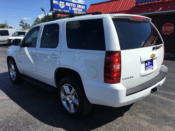 2012 *Chevrolet* *Tahoe* *4WD 4dr 1500 LT* Summit Wh for sale in McHenry, IL – photo 5