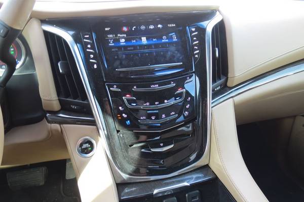 2019 Cadillac Escalade Platinum 4x4 - - by dealer for sale in Monroe, LA – photo 14